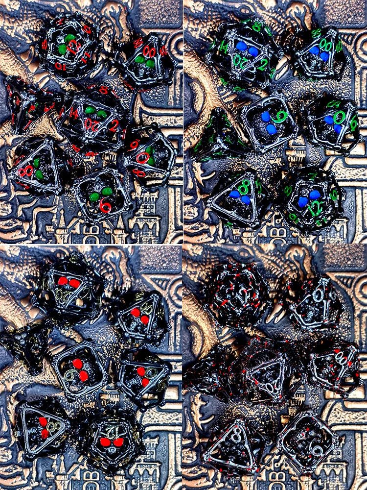 7-Piece Metal Dice with Skull Core