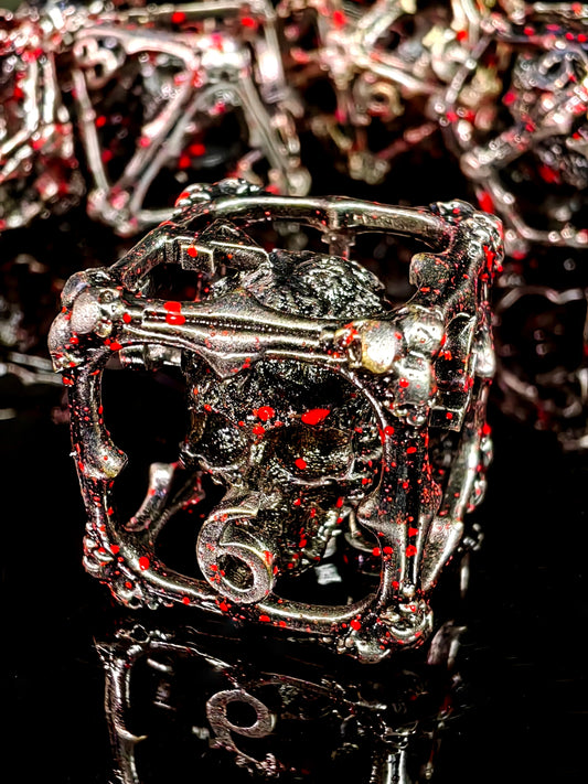 7-Piece Metal Dice with Skull Core