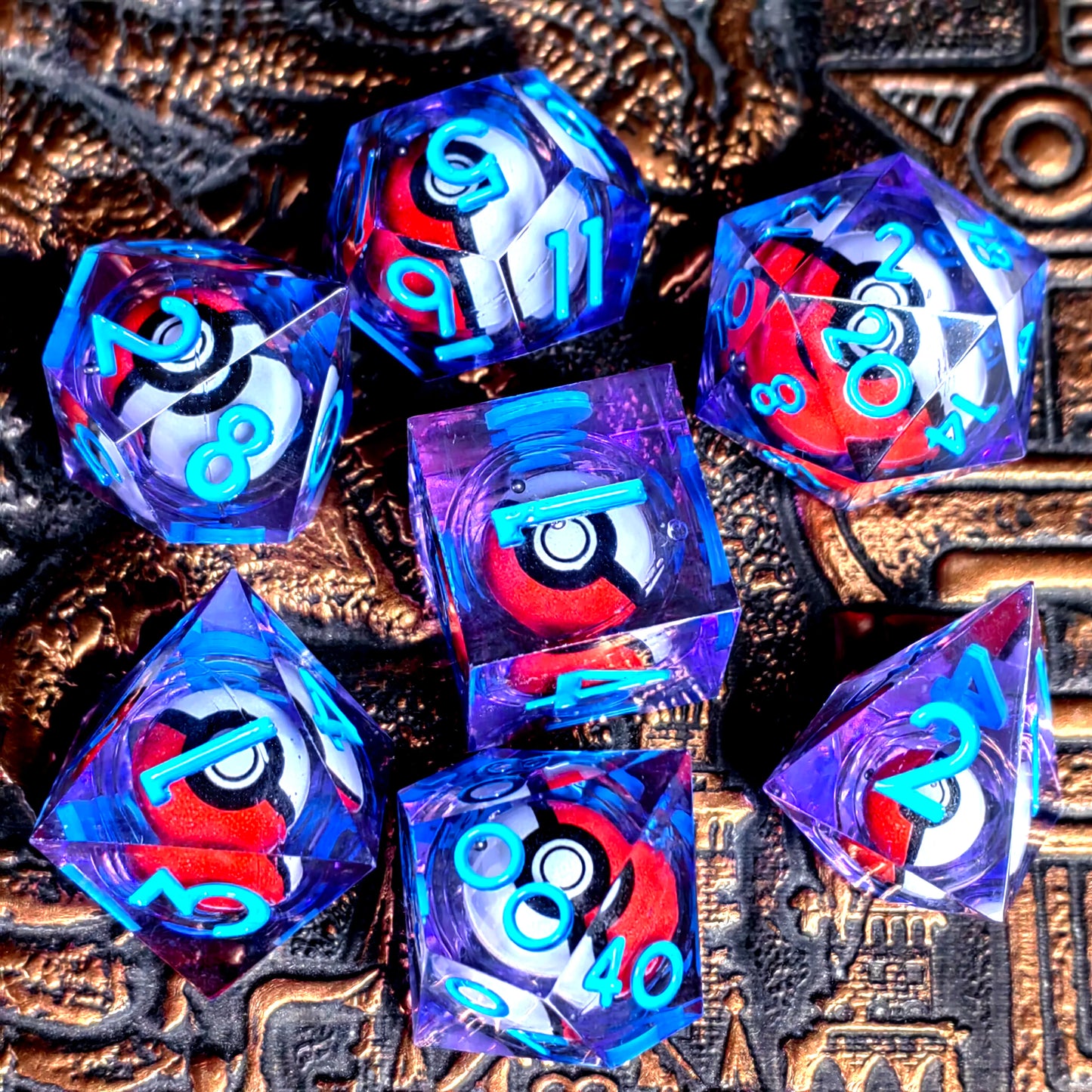DnD Dice Set with Spinning Dragon Eye Core, 7-Piece Polyhedral , Light Purple Dice for Dungeons & Dragons, RPG Tabletop Games